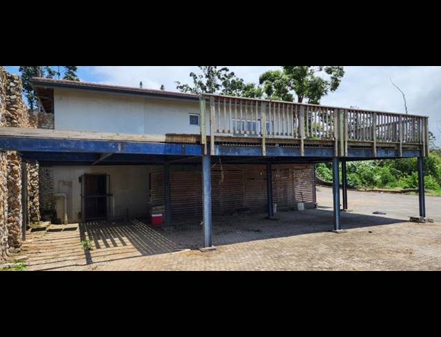 BUSINESS FOR SALE IN TONGAAT CENTRAL